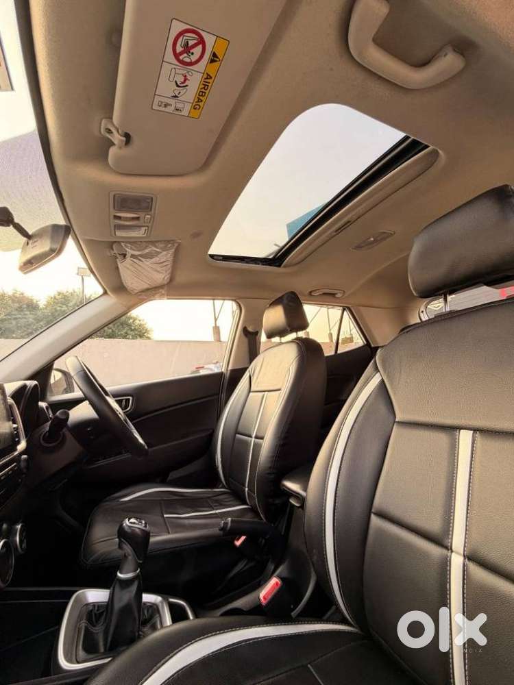 Hyundai Venue Sx Mt, 2020, Petrol