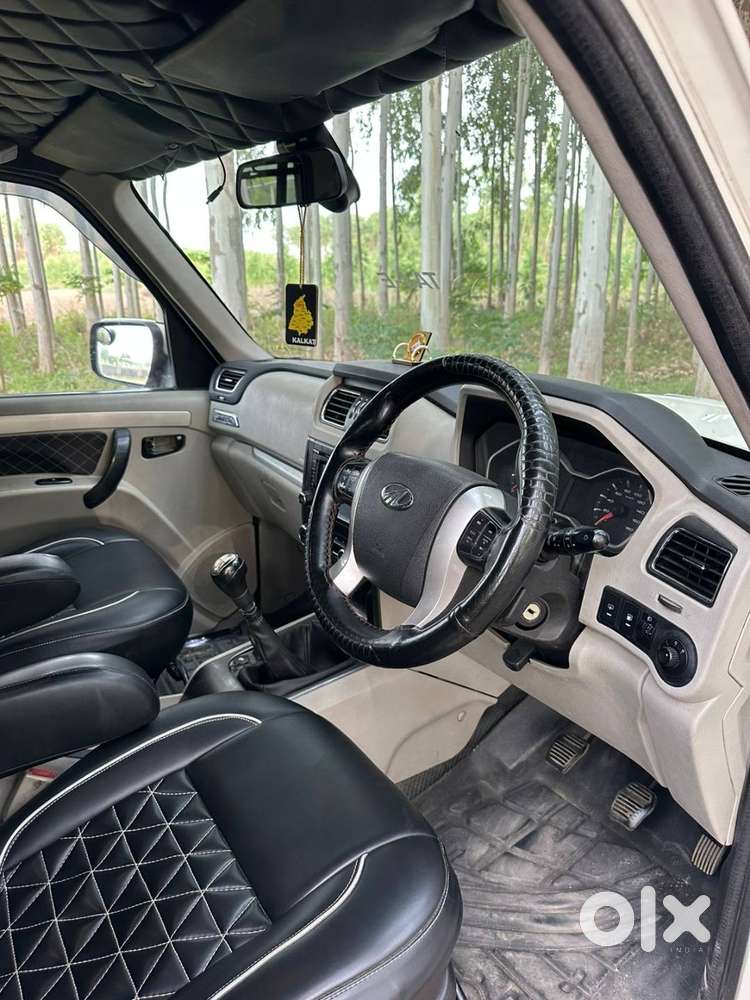 Mahindra Scorpio Classic 4x4 2017 Model Top Condition