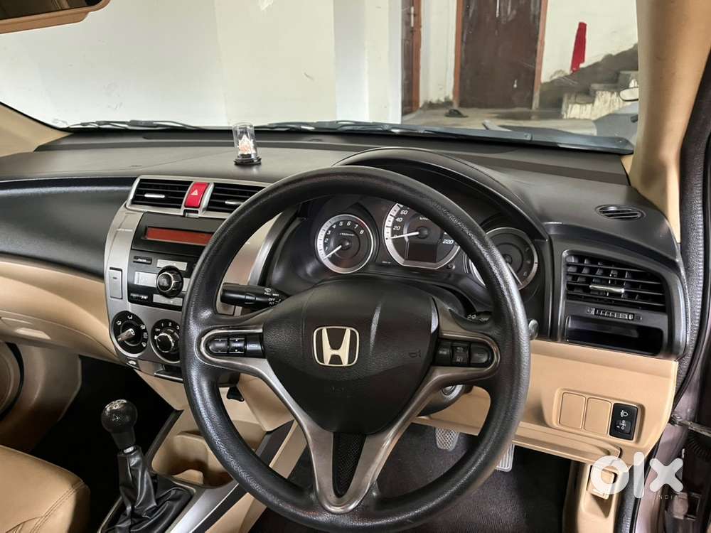 Honda City Petrol 2013  70k Kms Driven  Dibrugarh Reg.