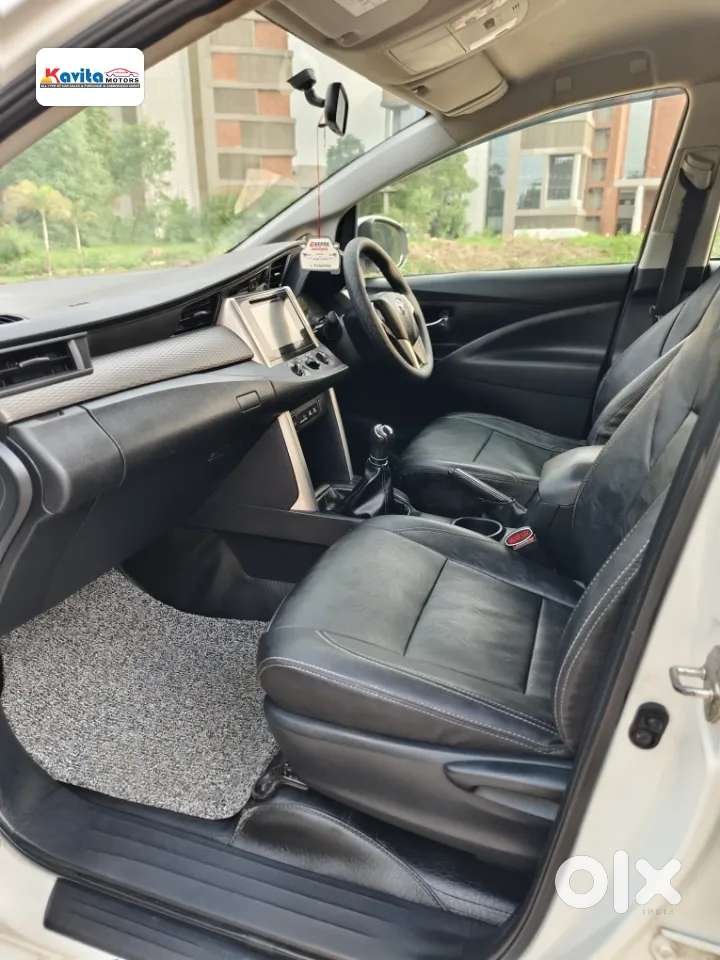Toyota Innova Crysta [2020-ongoing] 2.4 Gx 8 Str, 2019, Diesel