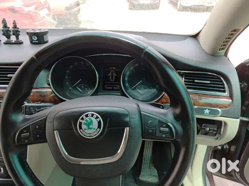 Skoda Superb Ambition 2012 Diesel