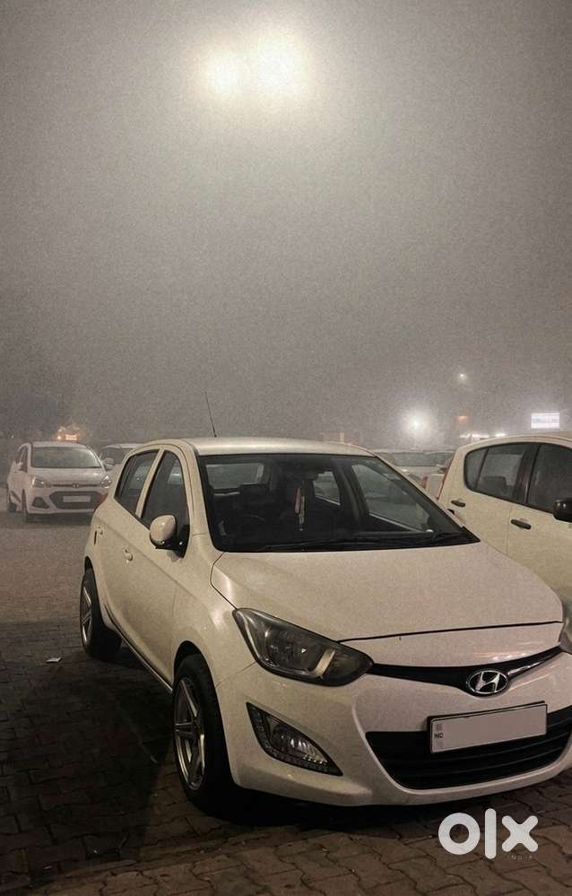 Hyundai I20 Diesel 2014 Registered White Colour