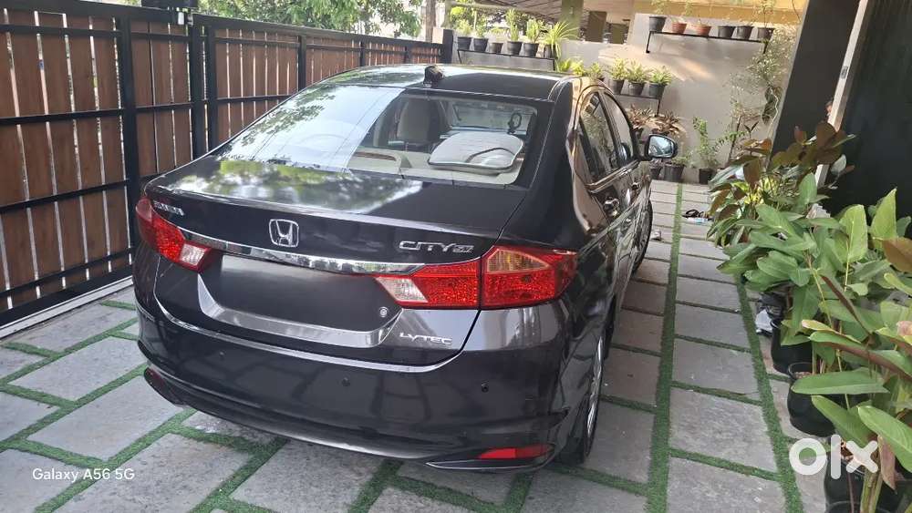 Honda City 2016 Petrol 110000  Km Driven