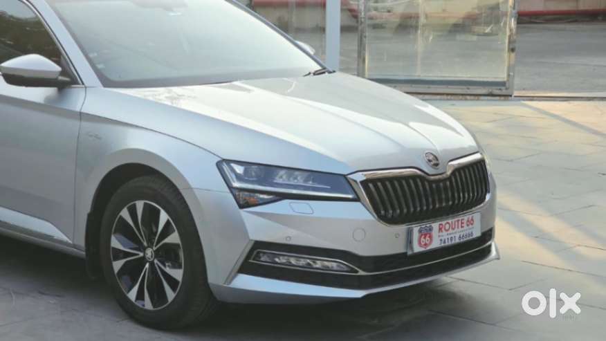 Skoda Superb 2.0 L&k Tsi At, 2022, Petrol