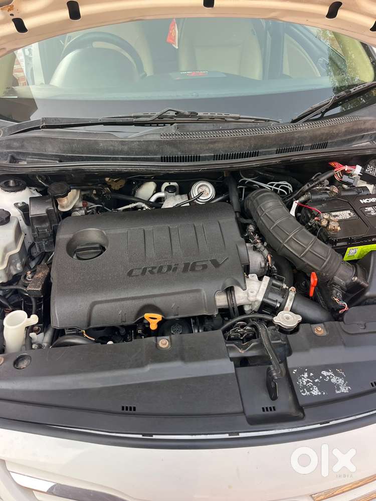 Hyundai Fluidic Verna 2016