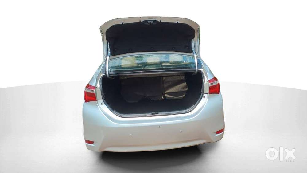 Toyota Corolla Altis [ ] 1.8 G Cvt, 2015, Petrol