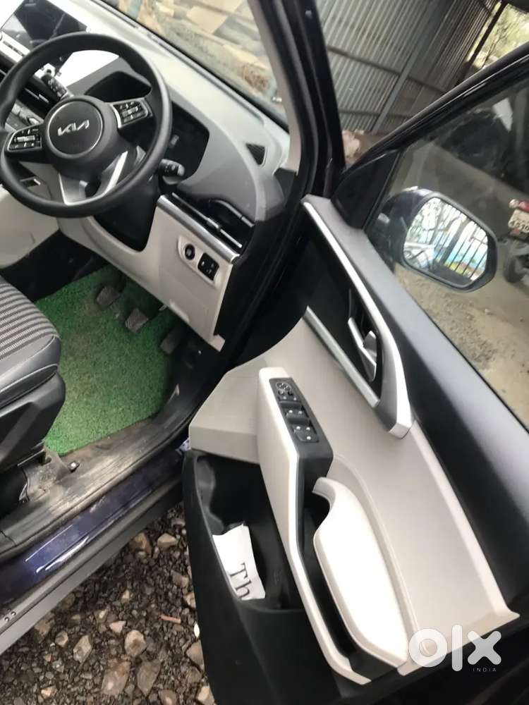 Kia Carens 2022 Petrol Manual
