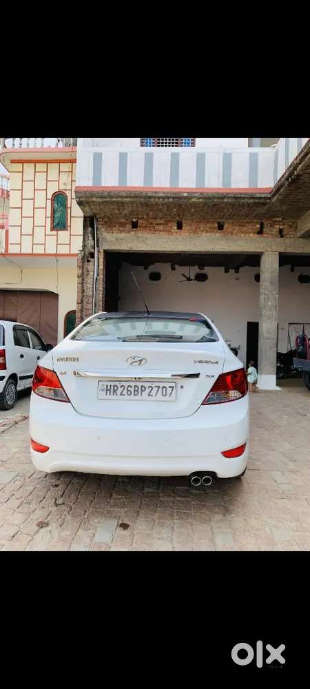 Hyundai Fluidic Verna 2011 Car
