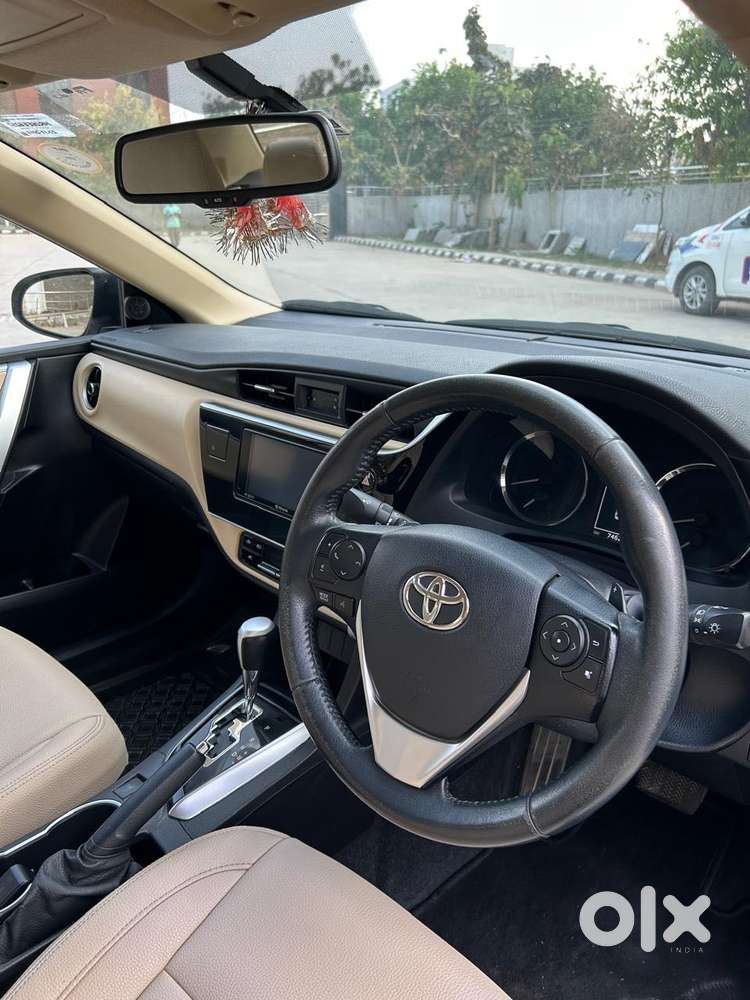 Toyota Corolla Altis 2013-2017 G At, 2017, Petrol