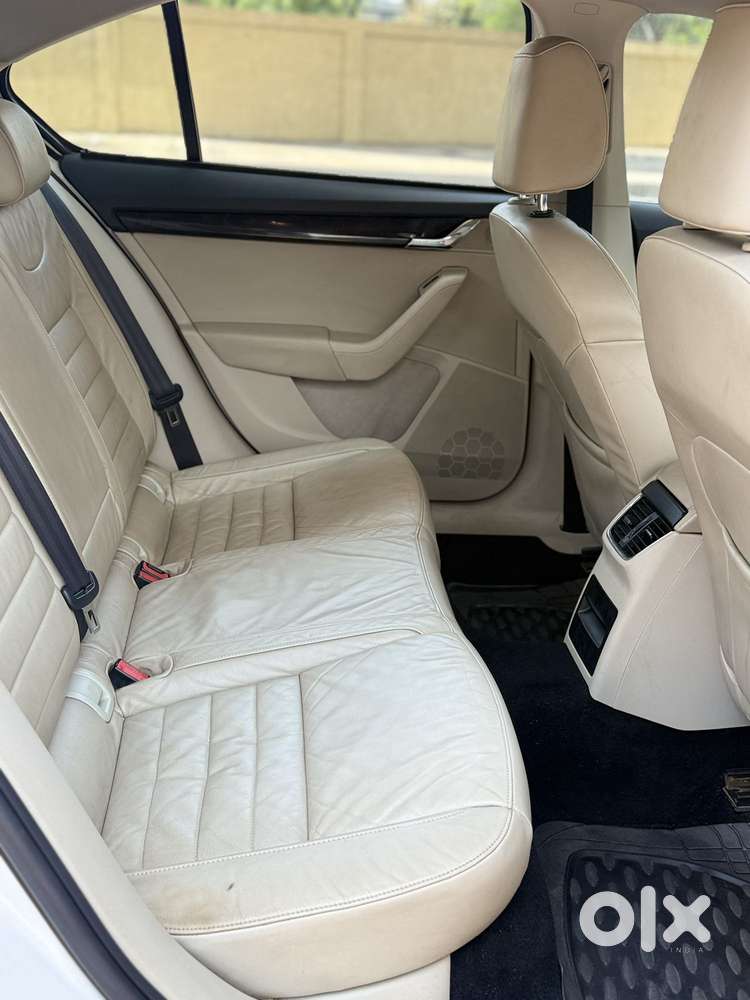 Skoda Octavia Ambition Plus 1.8 Tsi At, 2013, Petrol