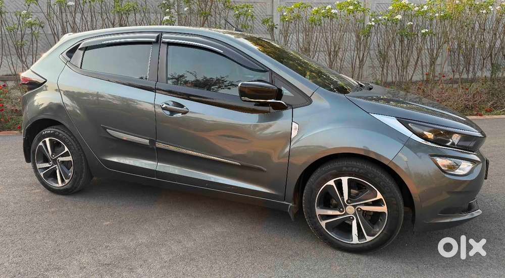 Tata Altroz Petrol 2023