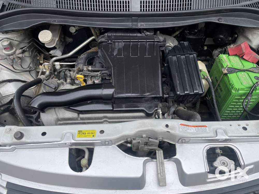 Maruti Suzuki Swift Vxi With Abs, 2011, Petrol