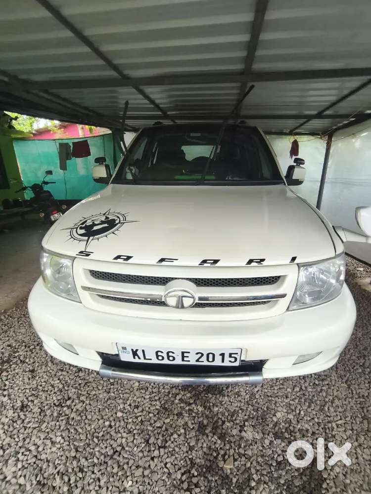 Tata Safari 2015