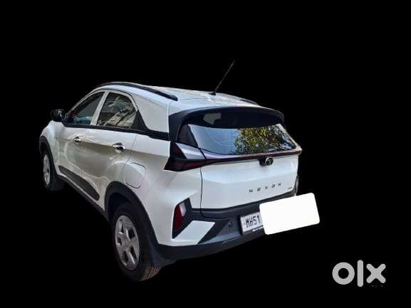 Tata Nexon Xz Plus (hs), 2025, Cng & Hybrids