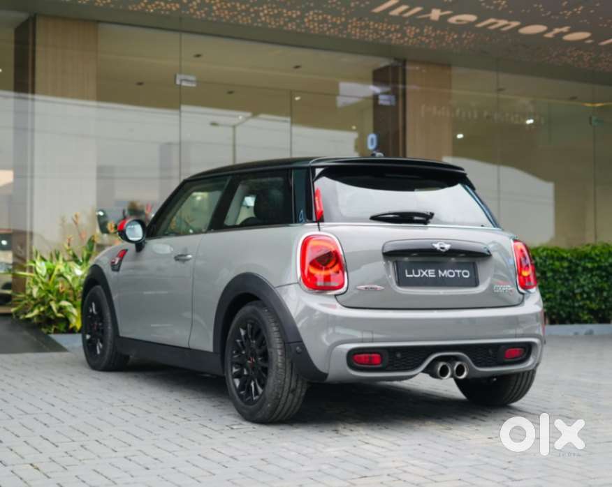 Mini Cooper 3 Door John Works, 2018, Petrol