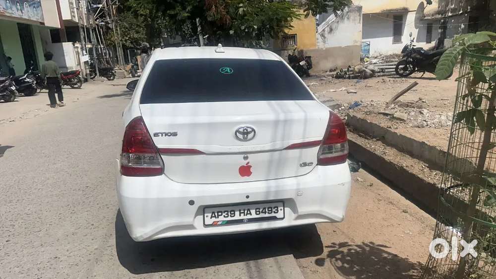 Toyota Etios 2016 Diesel 306000 Km Driven. 2015 Model2016registration