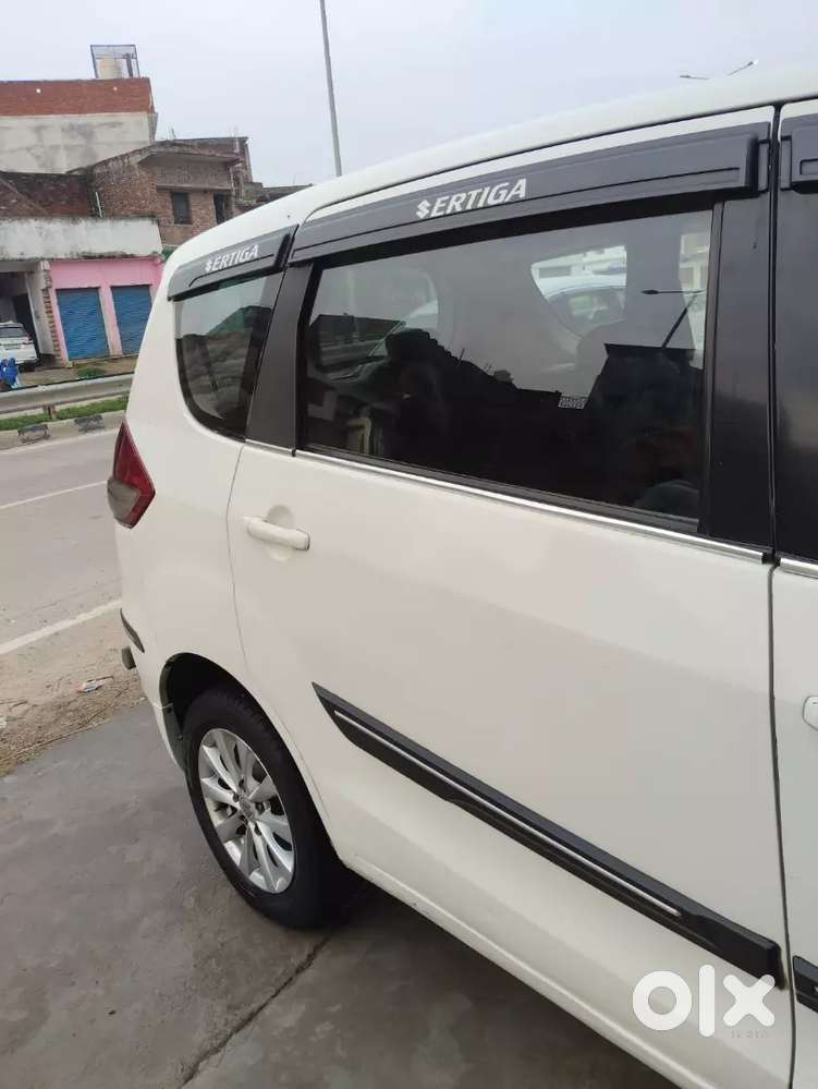 Maruti Suzuki Ertiga Diesel 2015