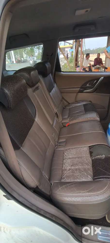 Mahindra Xuv500 Fwd W8  2012