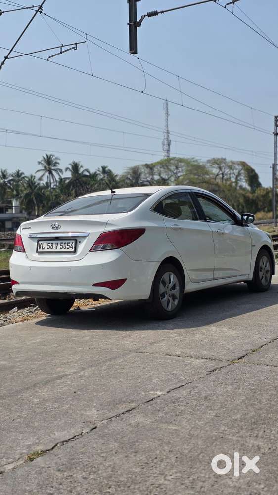 Hyundai Verna Crdi 1.4 E, 2016, Diesel