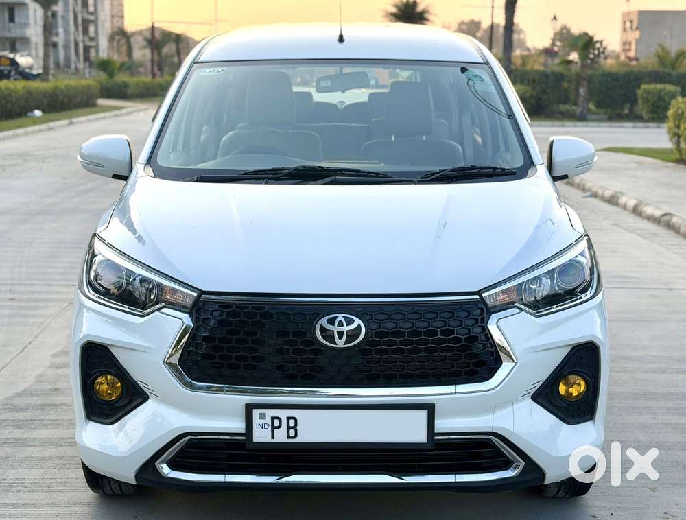 Toyota Rumion S Cng, 2025, Cng & Hybrids