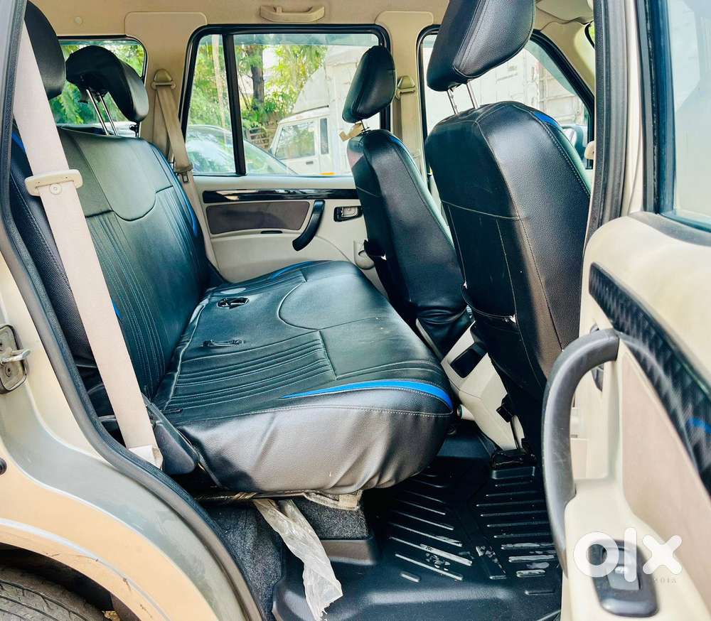 Mahindra Scorpio S4, 2015, Diesel