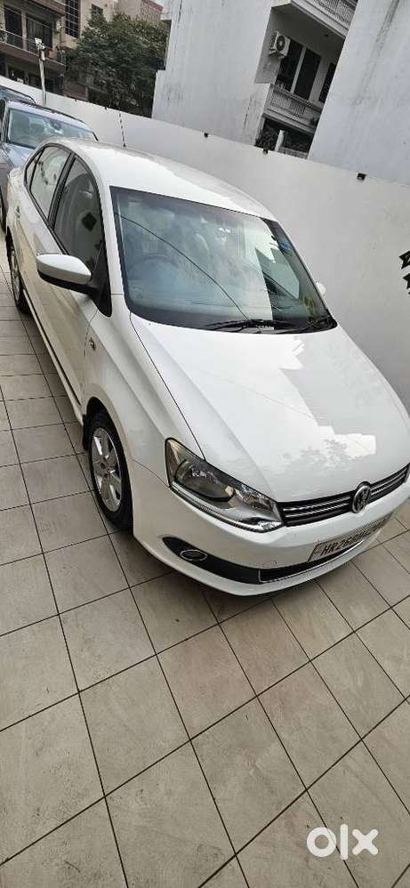 Volkswagen Vento 1.5 Highline Plus At 16 Alloy, 2011, Petrol