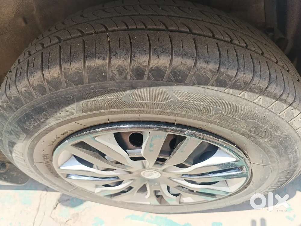 Maruti Suzuki Swift Dzire 2013