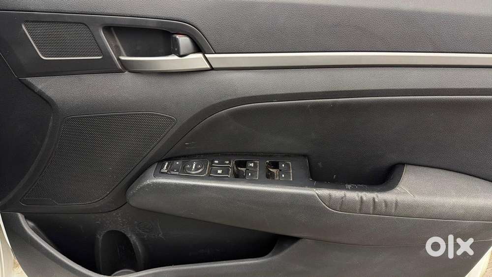 Hyundai New Elantra [ ] 2.0 Sx (o) Petrol At, 2018, Petrol