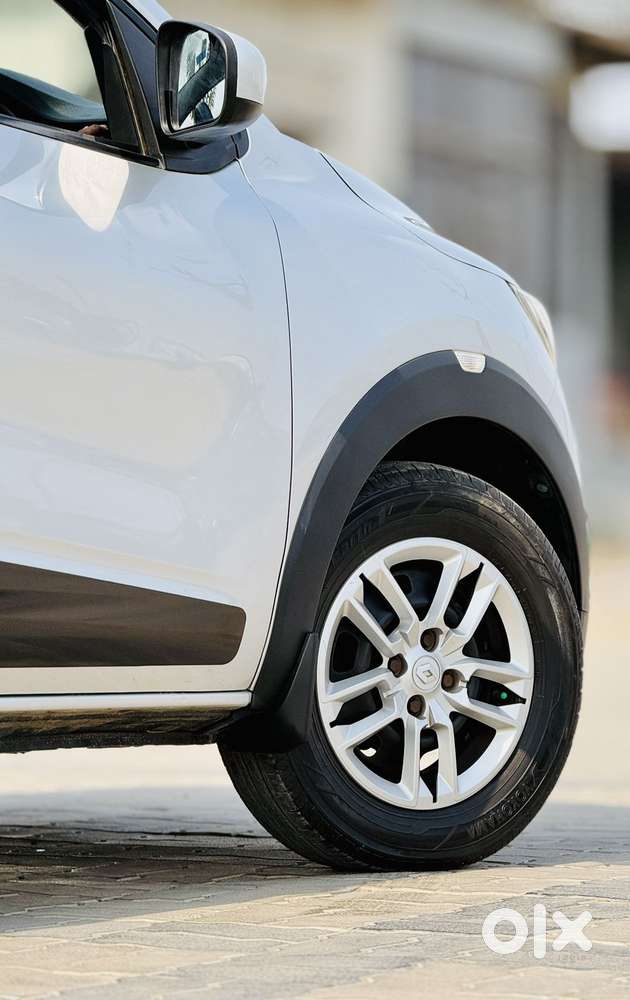 Renault Triber Rxt, 2019, Petrol