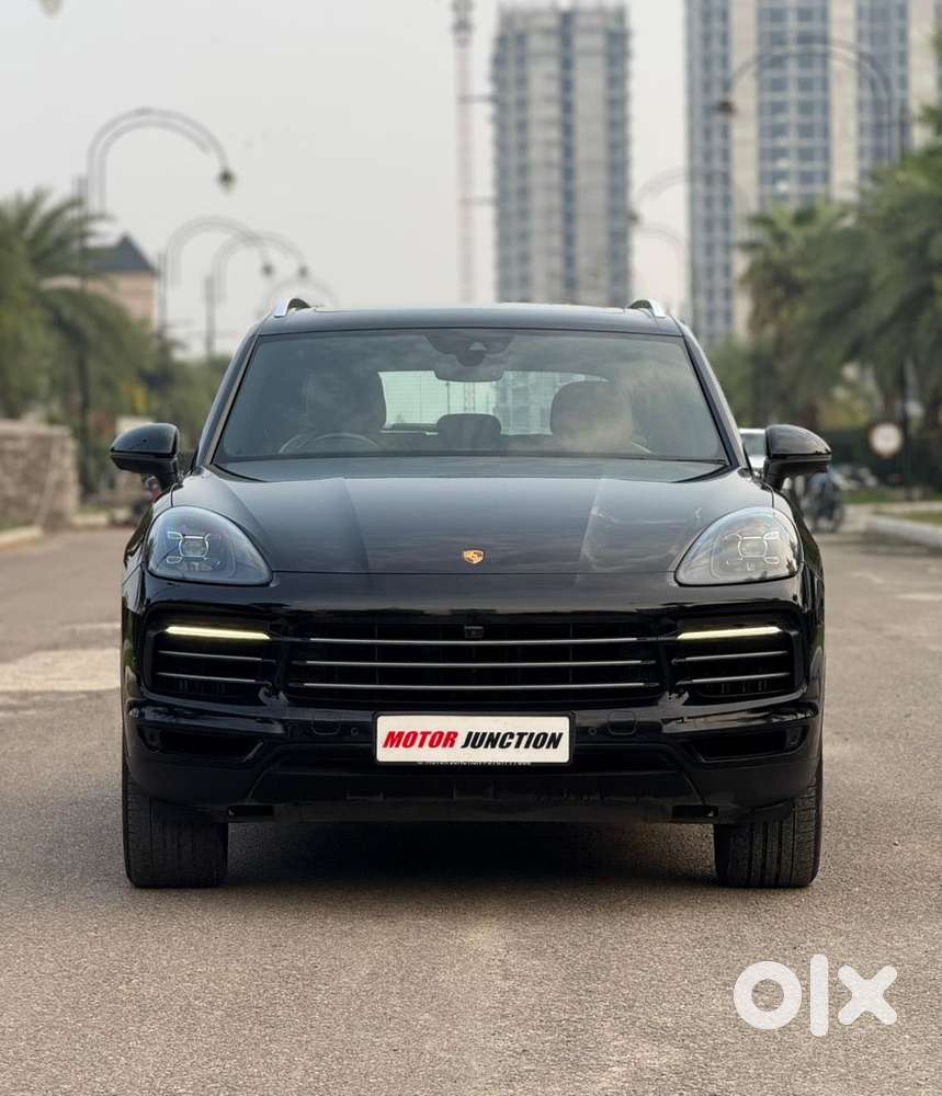 Porsche Cayenne Platinum Edition, 2022, Petrol