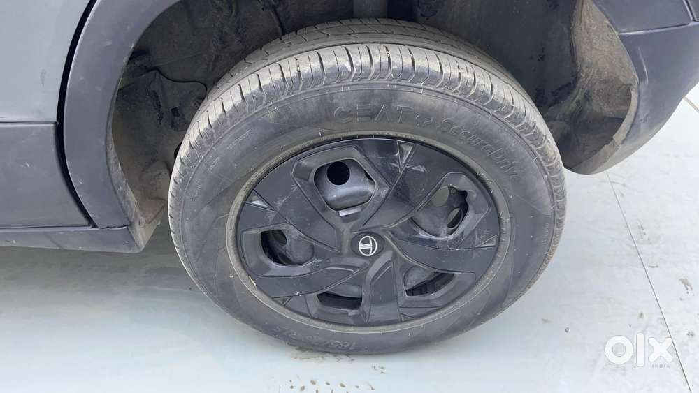 Tata Punch Adventure Amt, 2023, Petrol