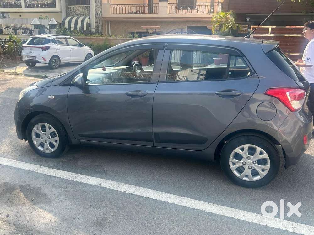 Hyundai Grand I10 Magna 1.2 Kappa Vtvt, 2015, Petrol