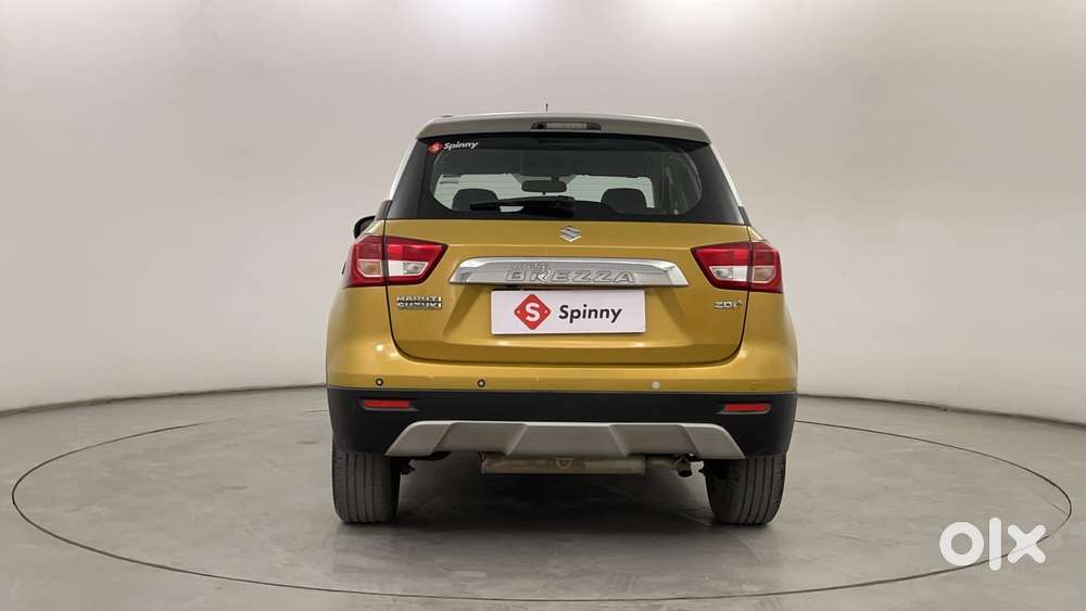 Maruti Suzuki Vitara Brezza Zdi Plus Dual Tone, 2016, Diesel
