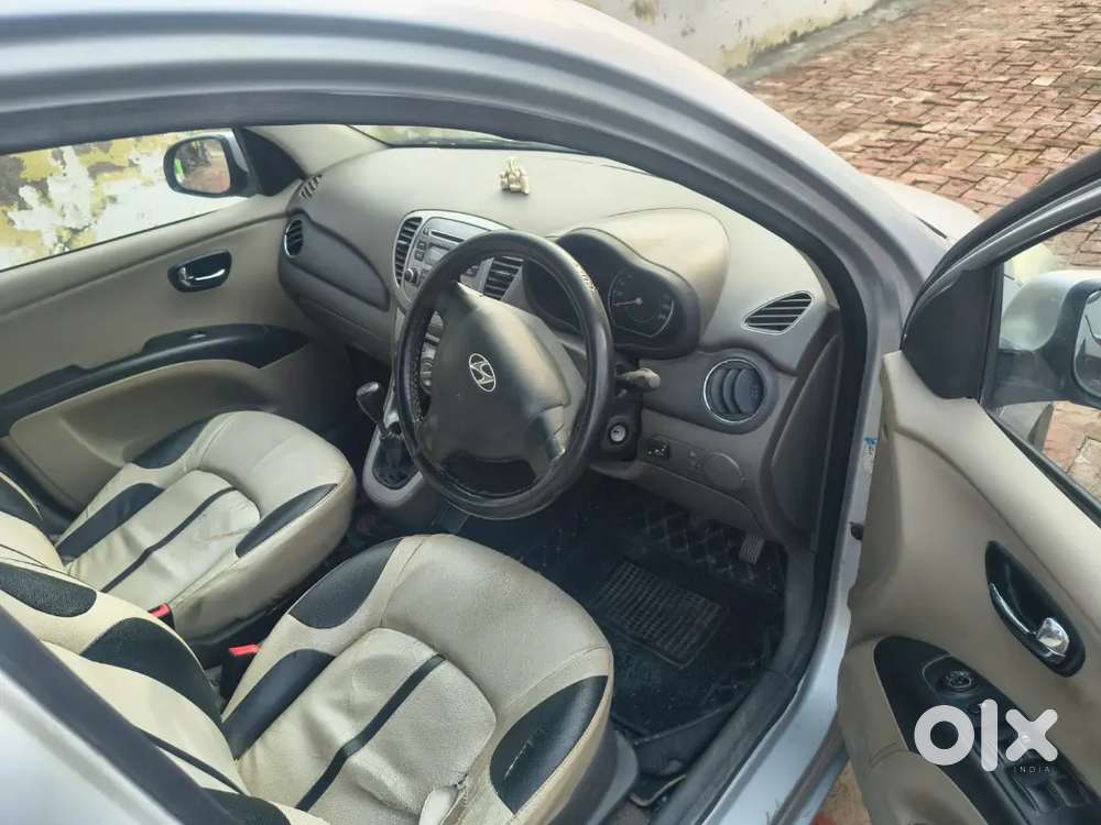 Hyundai I10 Sportz 2012