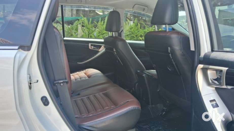 Toyota Innova Crysta 2.4 V 8 Str, 2024, Diesel