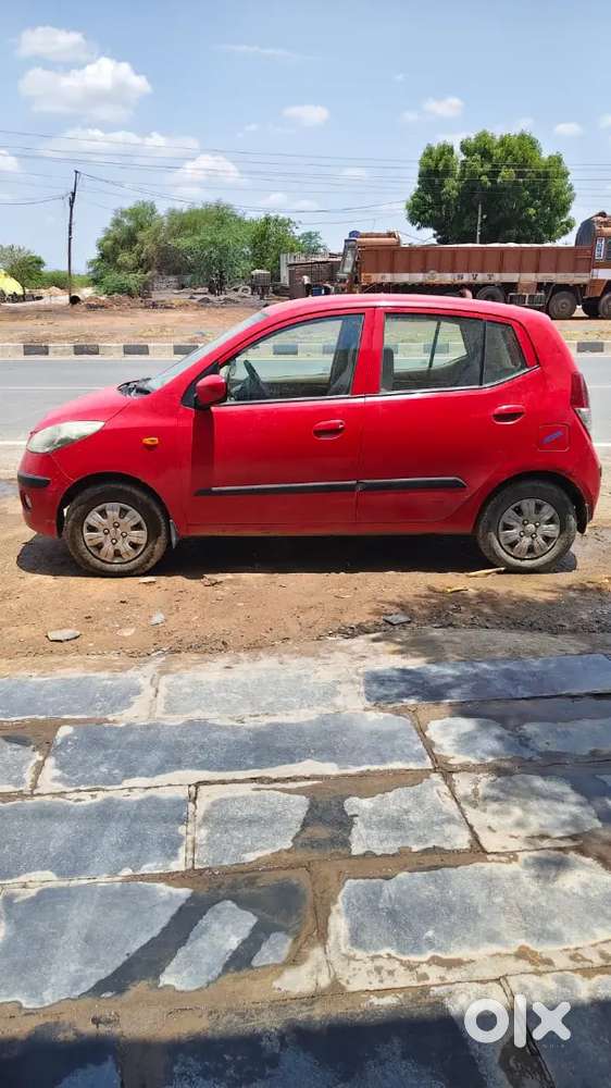 Hyundai I10 2009 Petrol 70000 Km Driven