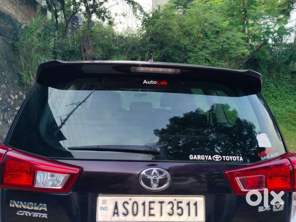 Toyota Innova Crysta 2.4 V, 2021
