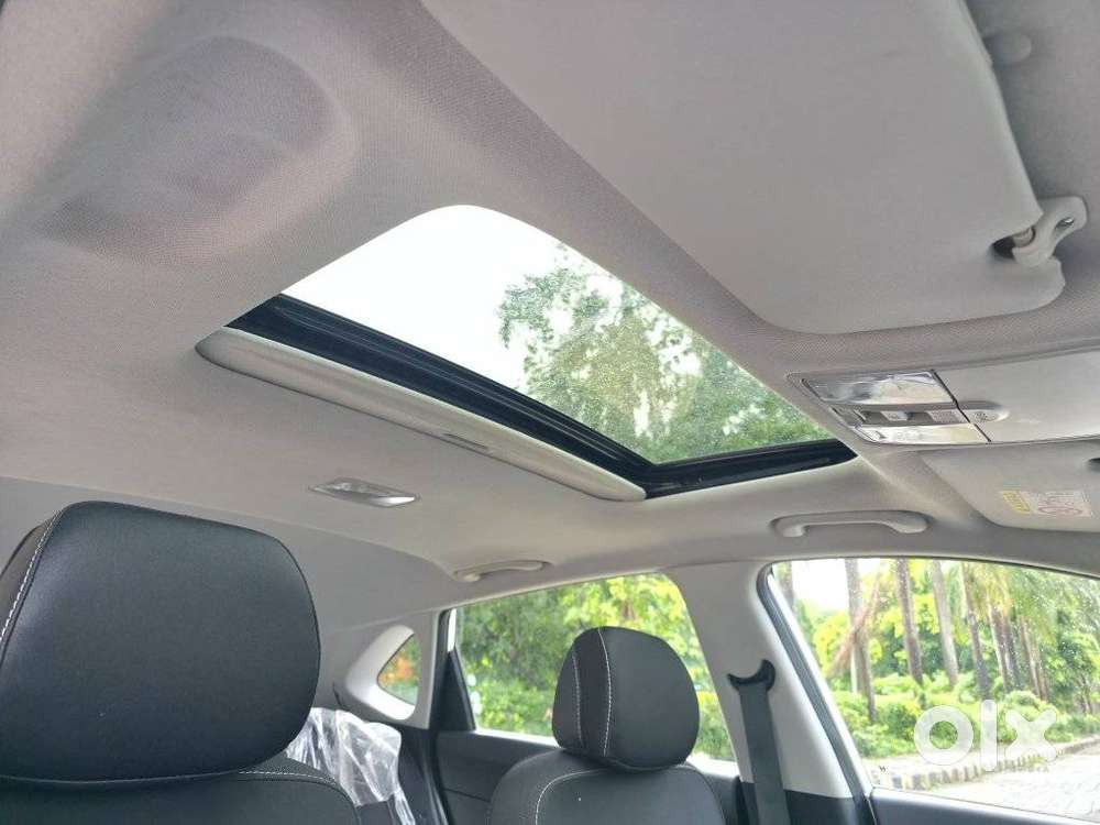 Hyundai New I20 1.2 Asta Mt, 2023, Petrol