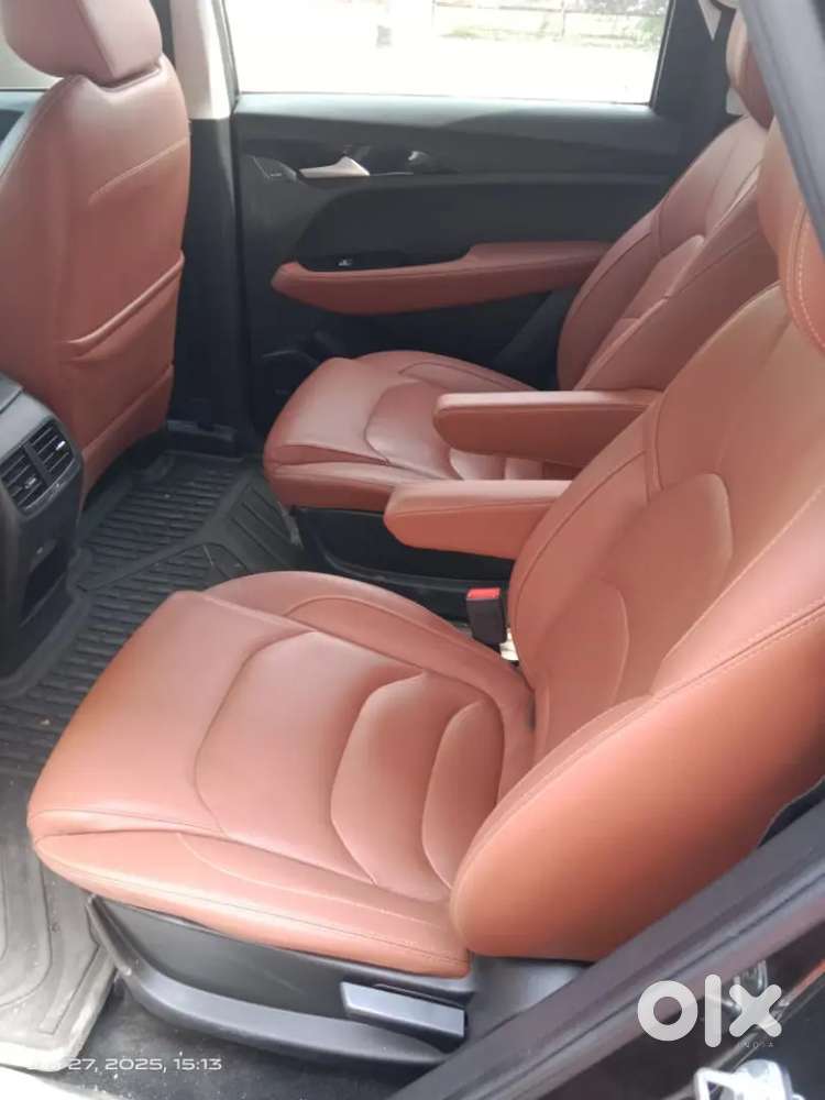 Mg Hector Plus 2021 Petrol 41000 Km Driven