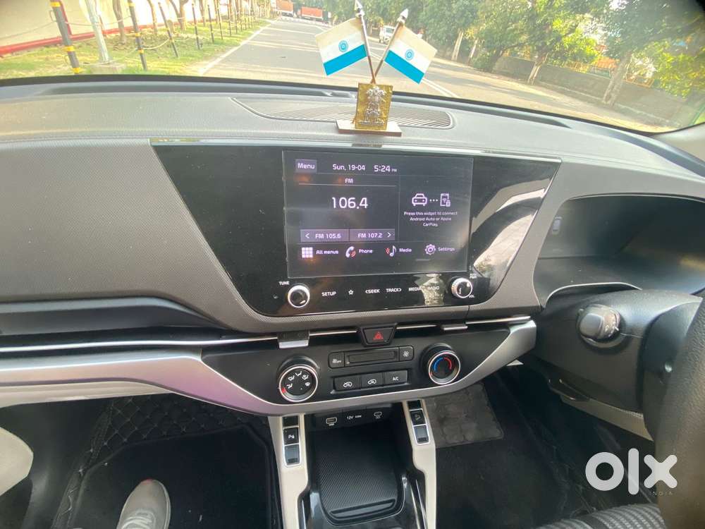 Kia Carens 1.5 Prestige 7 Str, 2024, Petrol