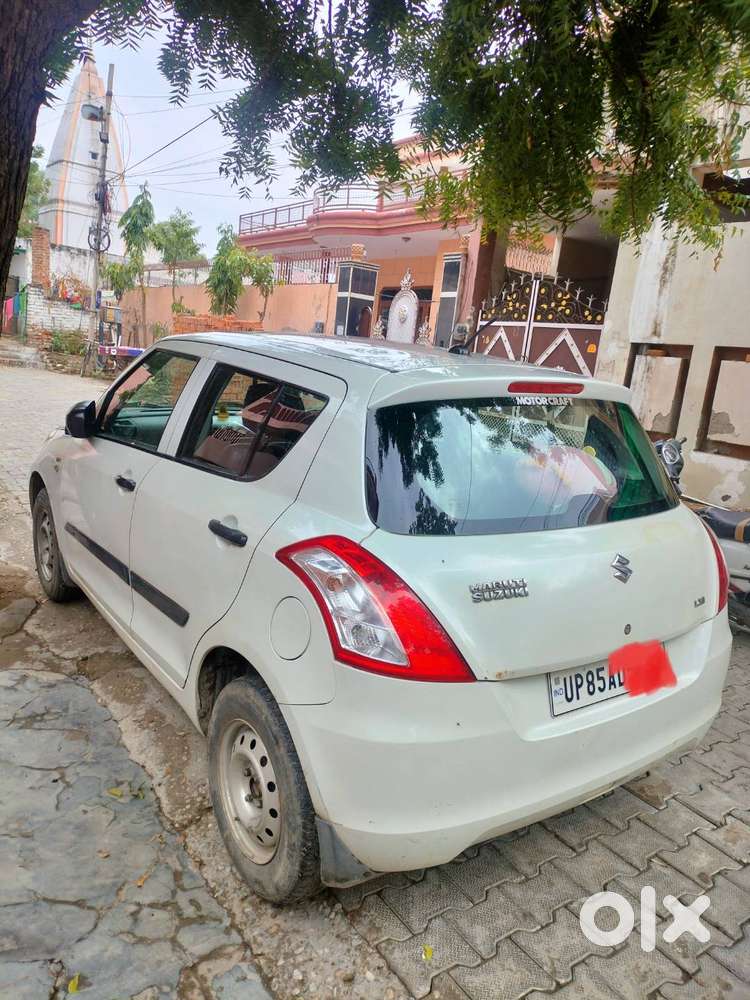Maruti Suzuki Swift 2012 Cng & Hybrids Well Maintained