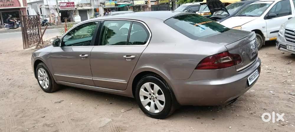 Skoda Superb Elegance 2012 Petrol Automatic
