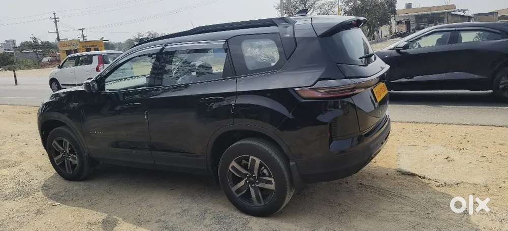 Tata Safari Pure Plus 2025 November