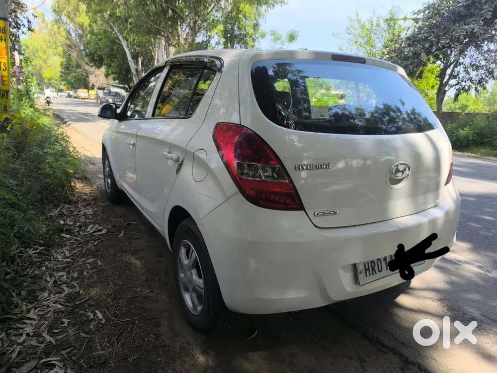 Hyundai I20 21012 Diesel 127000 Km Driven