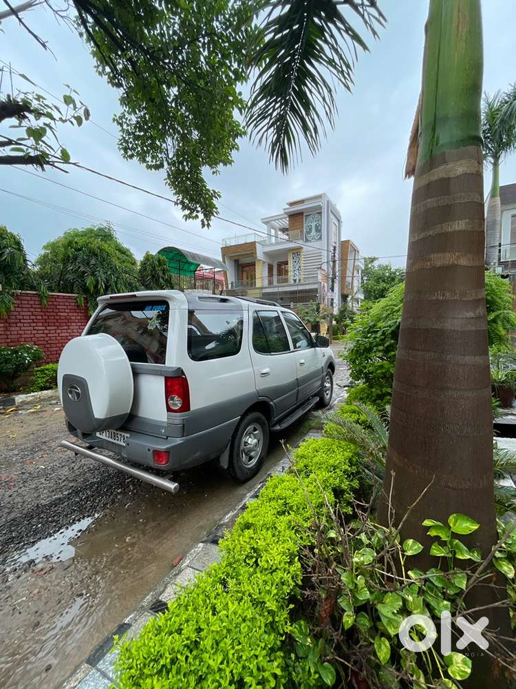 Tata Safari Diesel 2012 In Very Excellent Condition