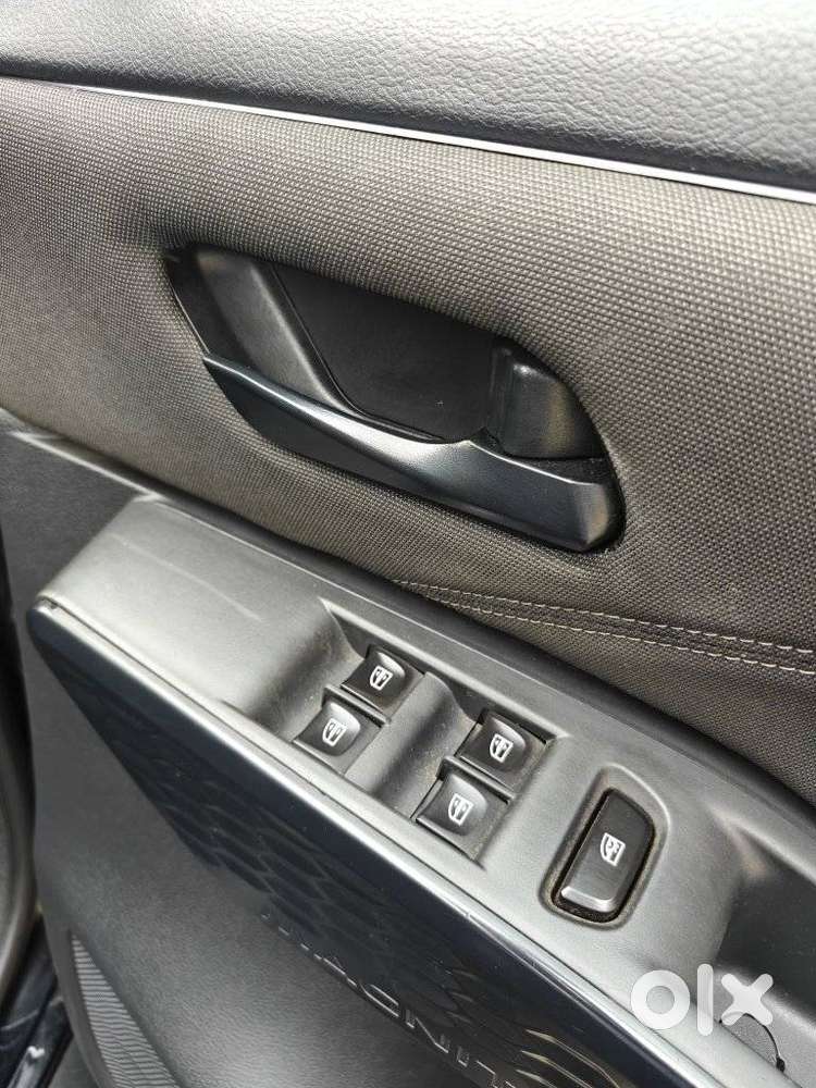 Nissan Magnite Visia Mt, 2024, Petrol
