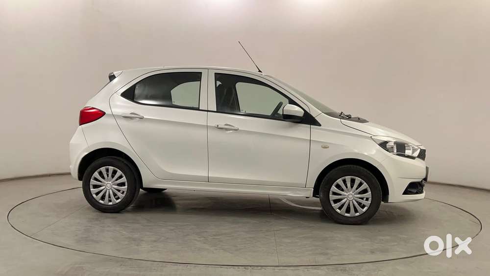 Tata Tiago 1.2 Revotron Xt, 2019, Petrol
