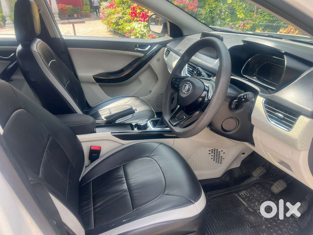 Tata Nexon 1.2 Revotron Xz Plus, 2020, Petrol