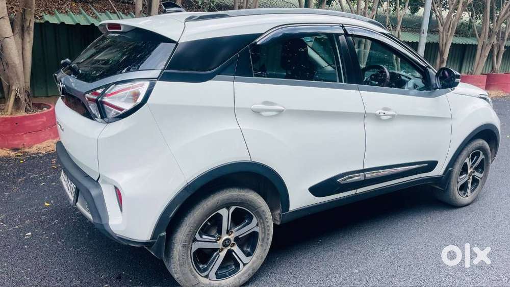 Tata Nexon, 2021, Petrol