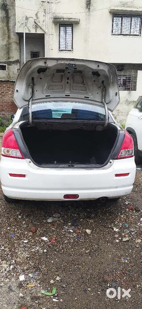 Maruti Suzuki Dzire Tour 2016